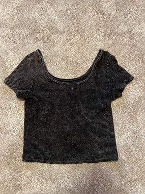 Black Rib Wide Scoop Neck Short Sleeve Crop Top